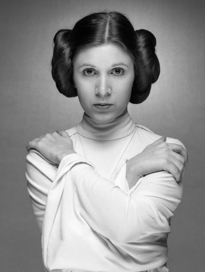 R.I.P. Carrie Fisher passed away age 60 (News)